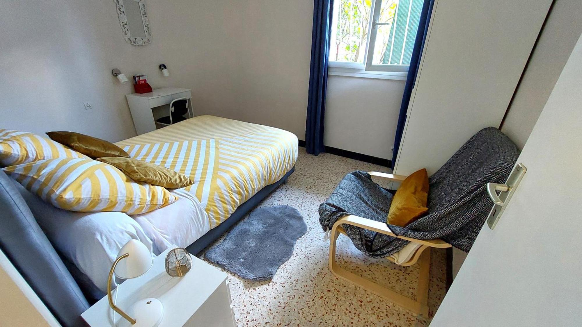 Ferienwohnung A 10Mn Des Arenes F2 Au Calme Avec Garage Gratuit Nîmes Exterior foto