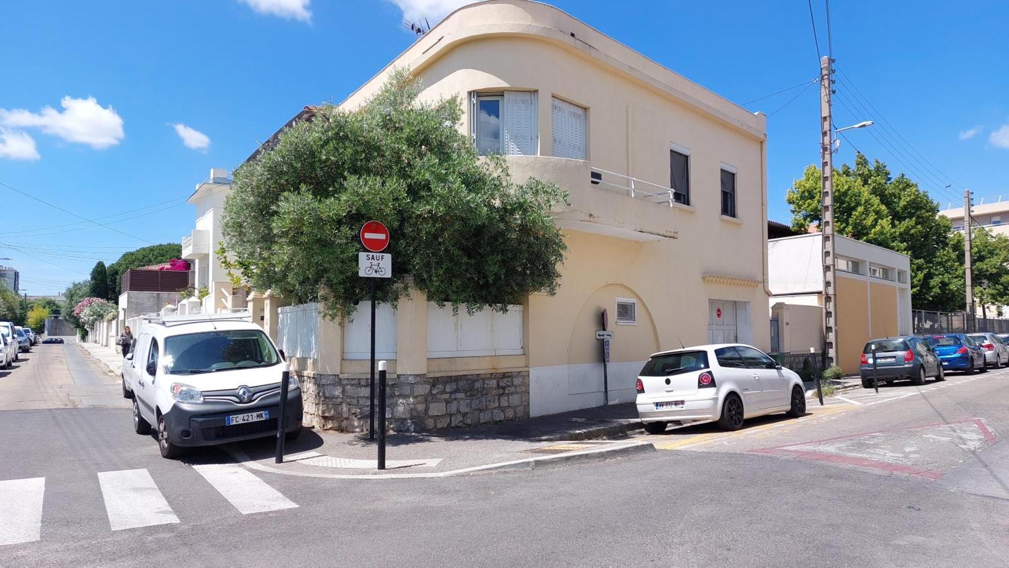 Ferienwohnung A 10Mn Des Arenes F2 Au Calme Avec Garage Gratuit Nîmes Exterior foto