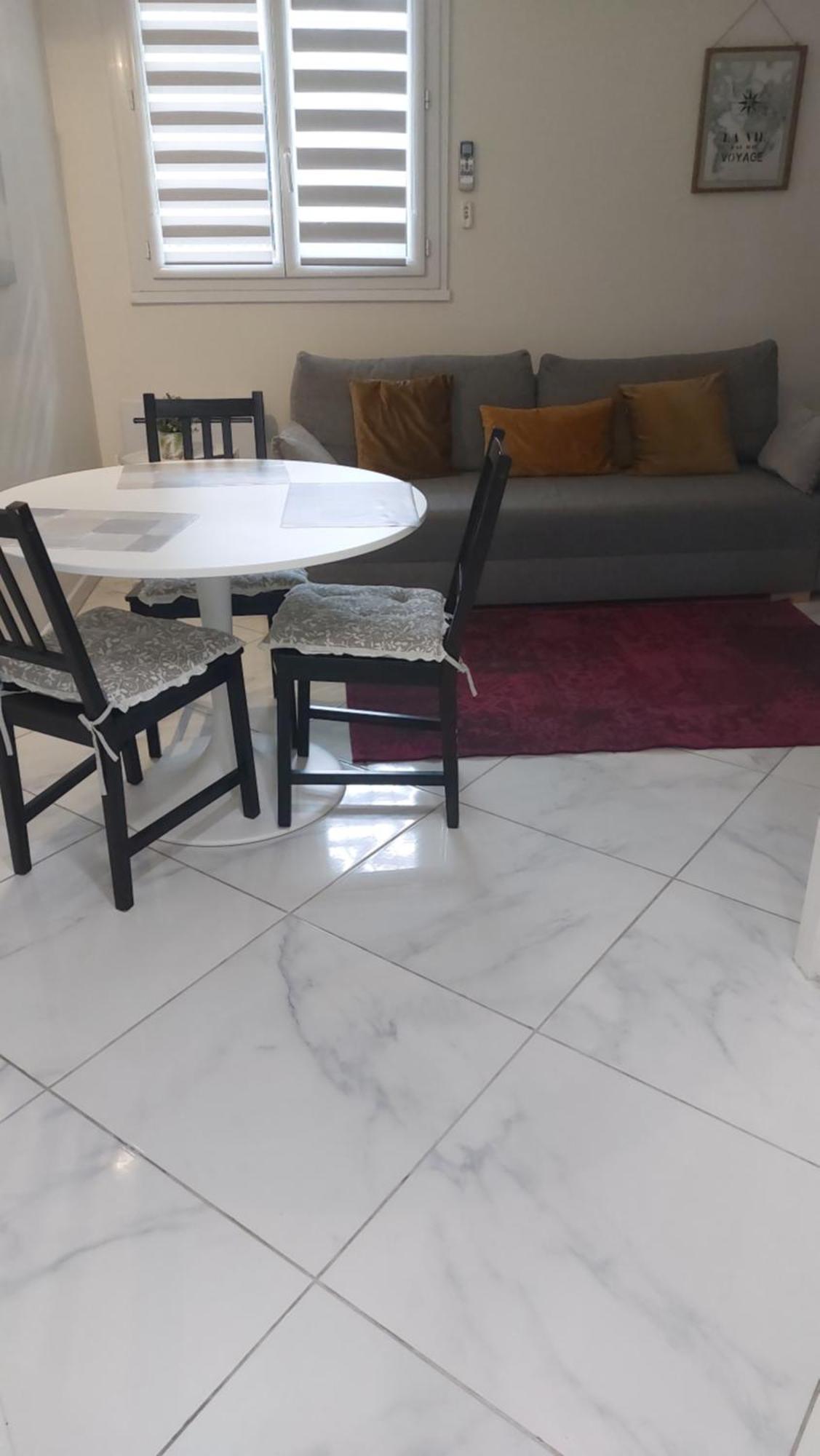 Ferienwohnung A 10Mn Des Arenes F2 Au Calme Avec Garage Gratuit Nîmes Exterior foto